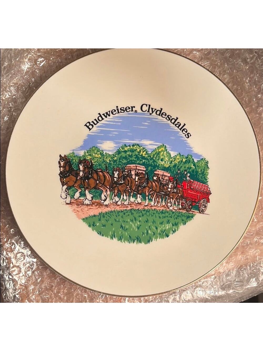 VINTAGE Collector’s Plate featuring Budweiser Clydesdales Horses - NM